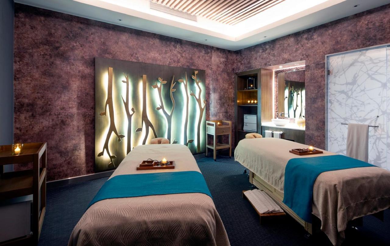 Royalton Chic Cancun, An Autograph Collection All-Inclusive Resort - Adults Only ภายนอก รูปภาพ Spa at the InterContinental Hotel, Madrid