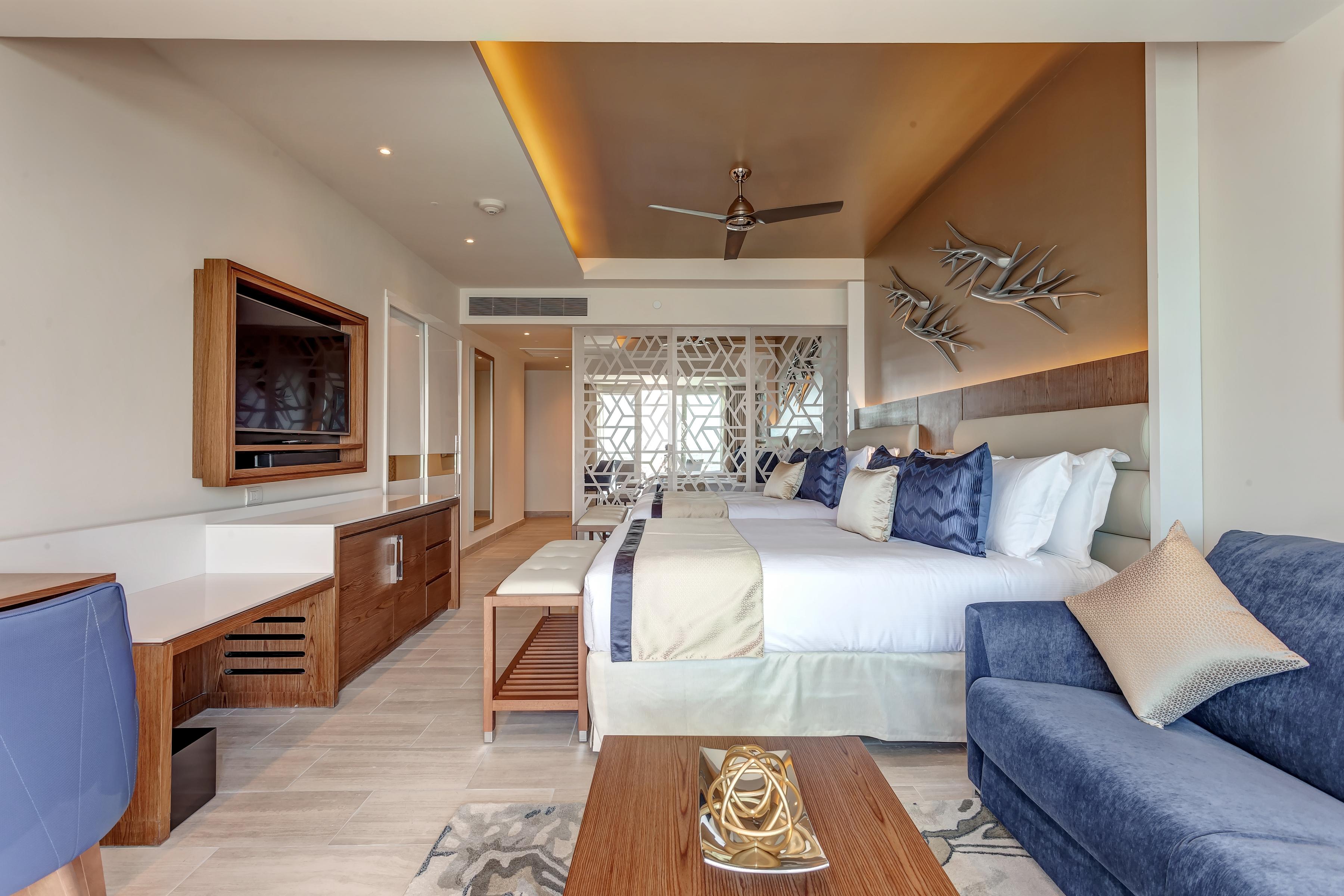 Royalton Chic Cancun, An Autograph Collection All-Inclusive Resort - Adults Only ภายนอก รูปภาพ Junior Suite
