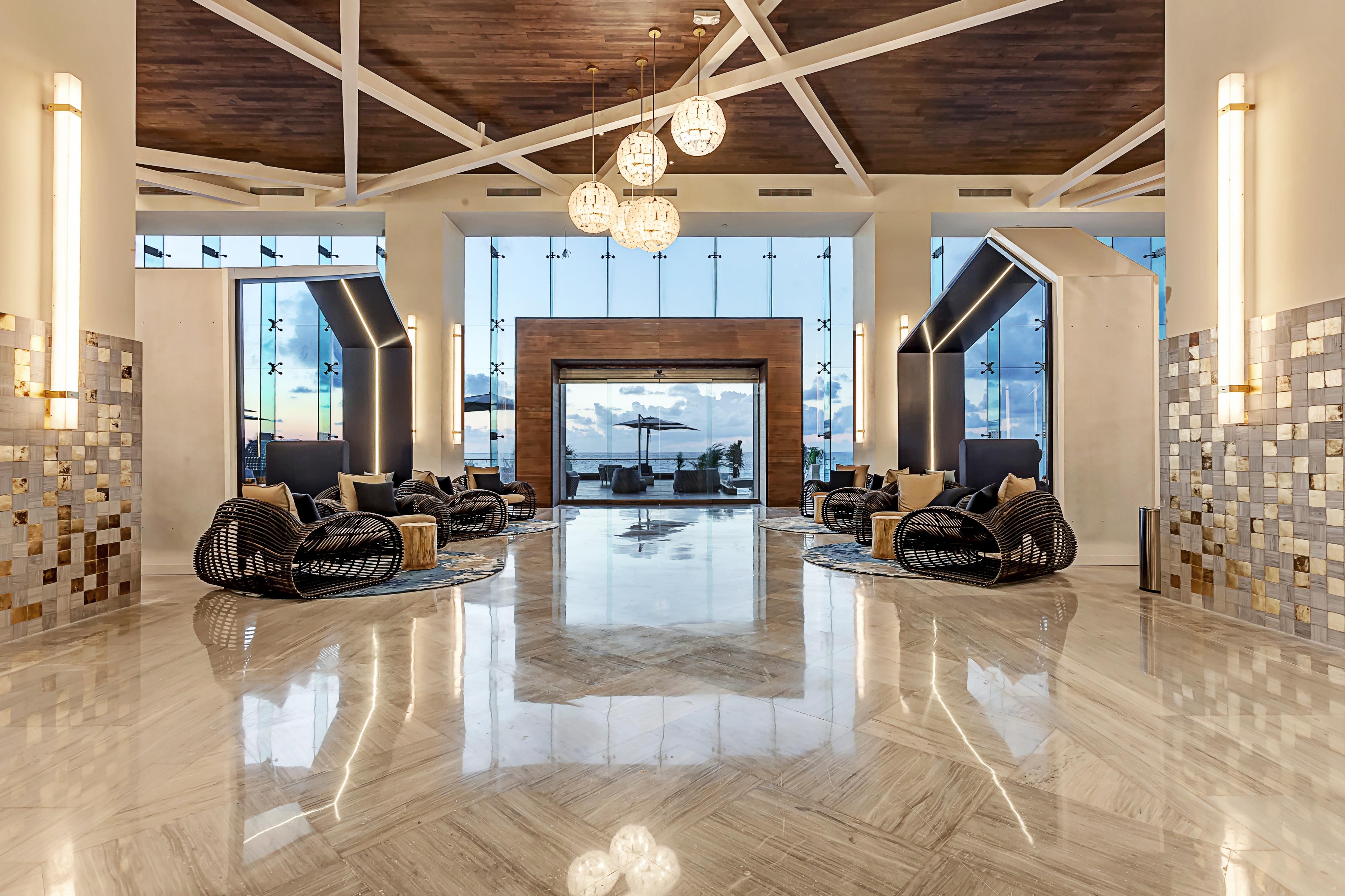 Royalton Chic Cancun, An Autograph Collection All-Inclusive Resort - Adults Only ภายนอก รูปภาพ Lobby