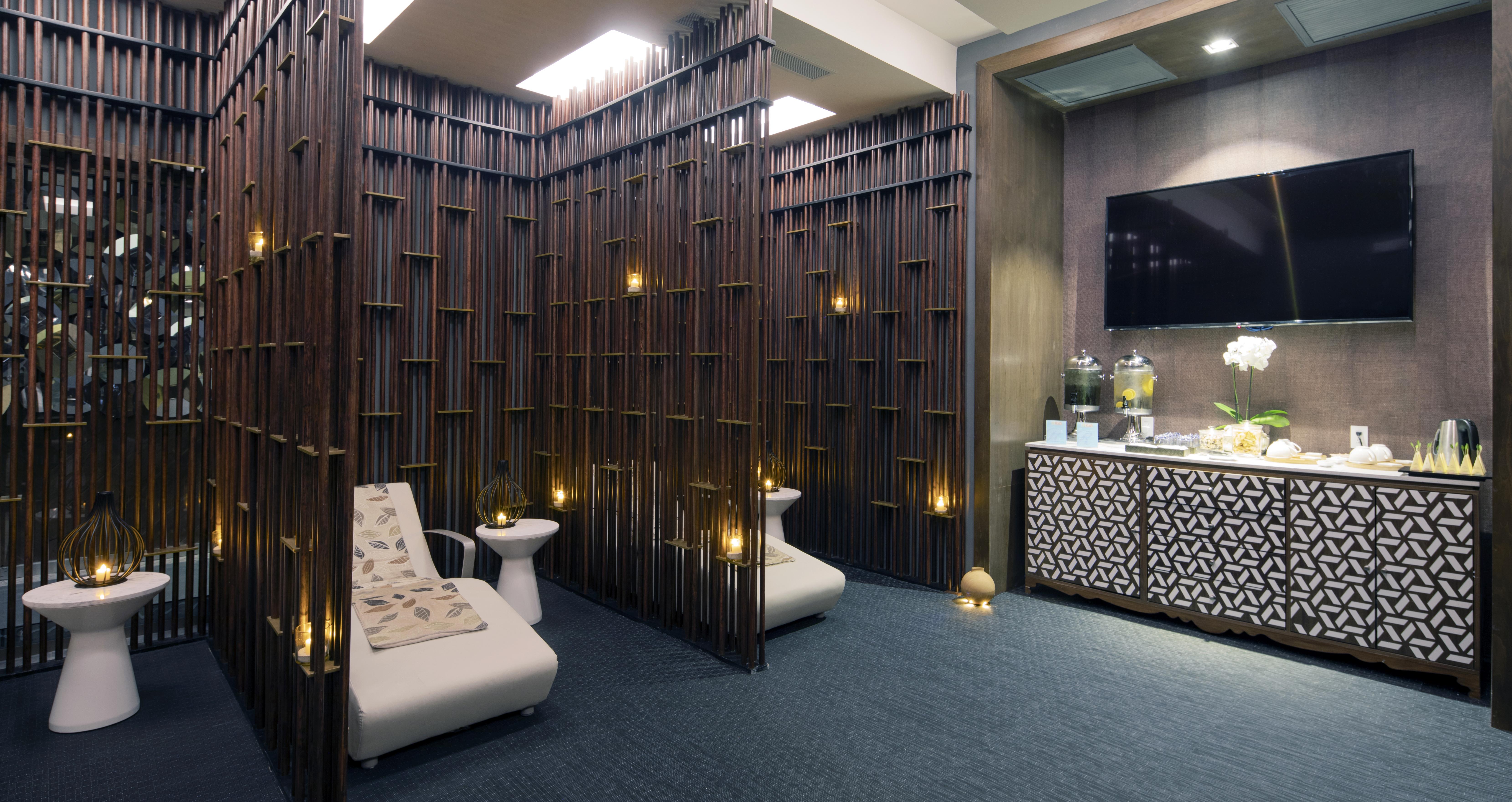 Royalton Chic Cancun, An Autograph Collection All-Inclusive Resort - Adults Only ภายนอก รูปภาพ The spa at the Four Seasons Hotel, Hong Kong